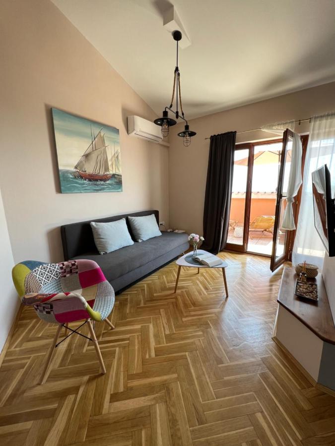 Apartman Maroon Lovran Buitenkant foto